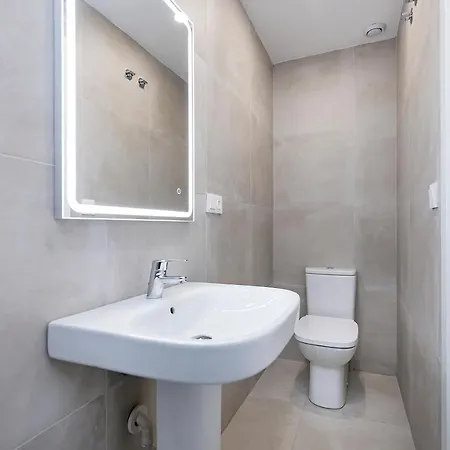 Apartment Bhost - Regina V